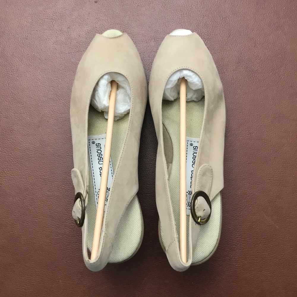 André Assous Wedges